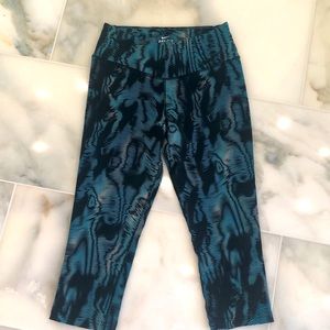 Nike Dry fit leggings